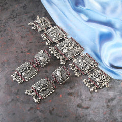 Oxidized 92.5 Silver Polki God Necklace