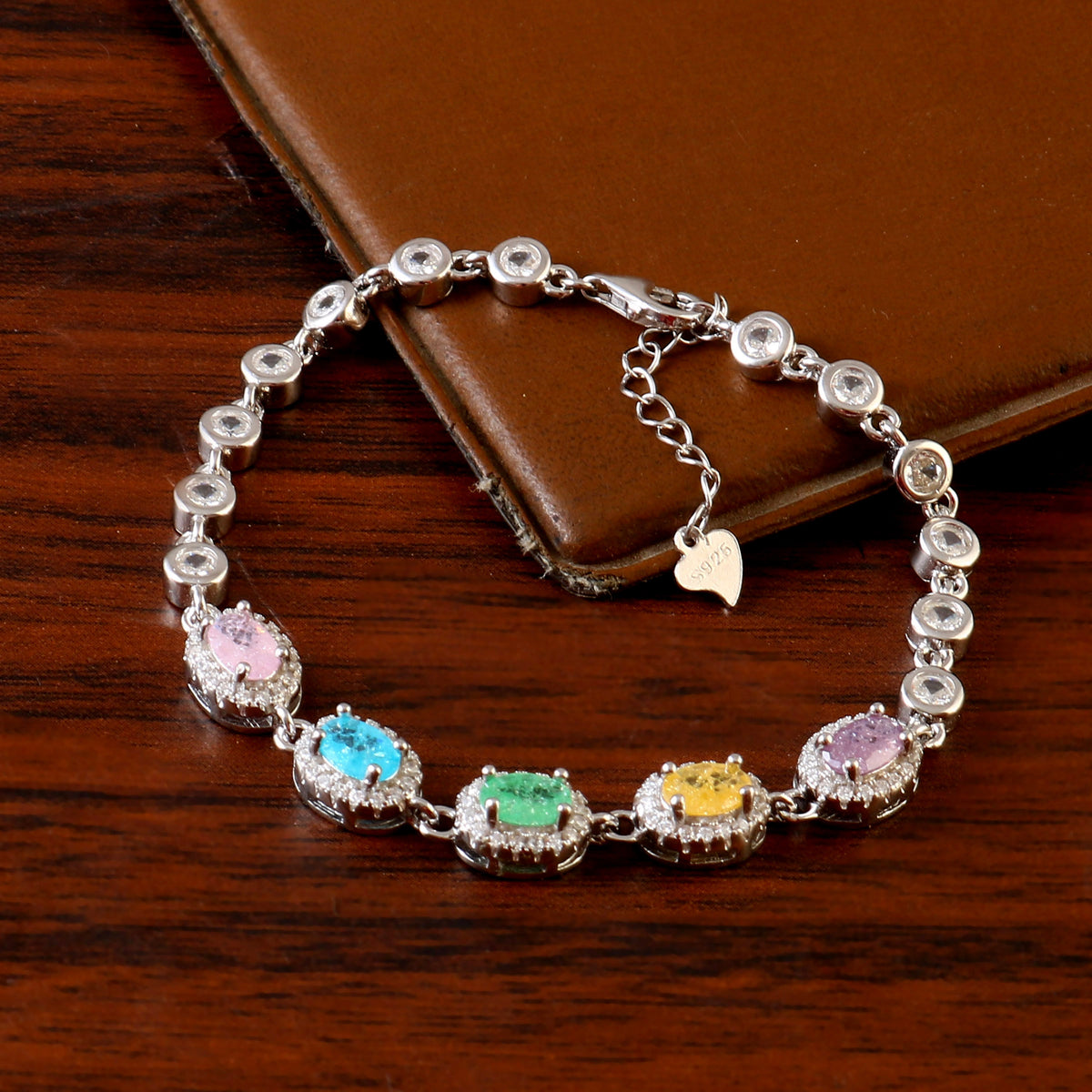 Sterling 92.5 Silver Dancing Sea Stone Bracelet for Women